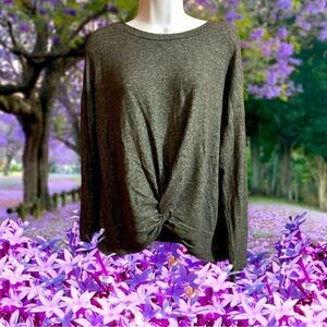 Hippie Rose Twist Front Gray Top Sz XL